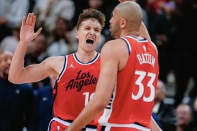 开元娱乐NBA常规赛赛程吃紧，洛杉矶快船今晨造点机会，质疑声仍在，球队文化再被提及的简单介绍